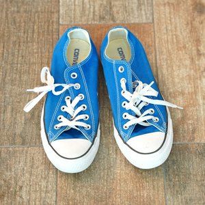 Converse Low Tops